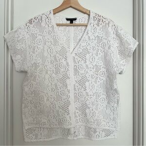 Banana Republic white crochet top, v-neck, XS